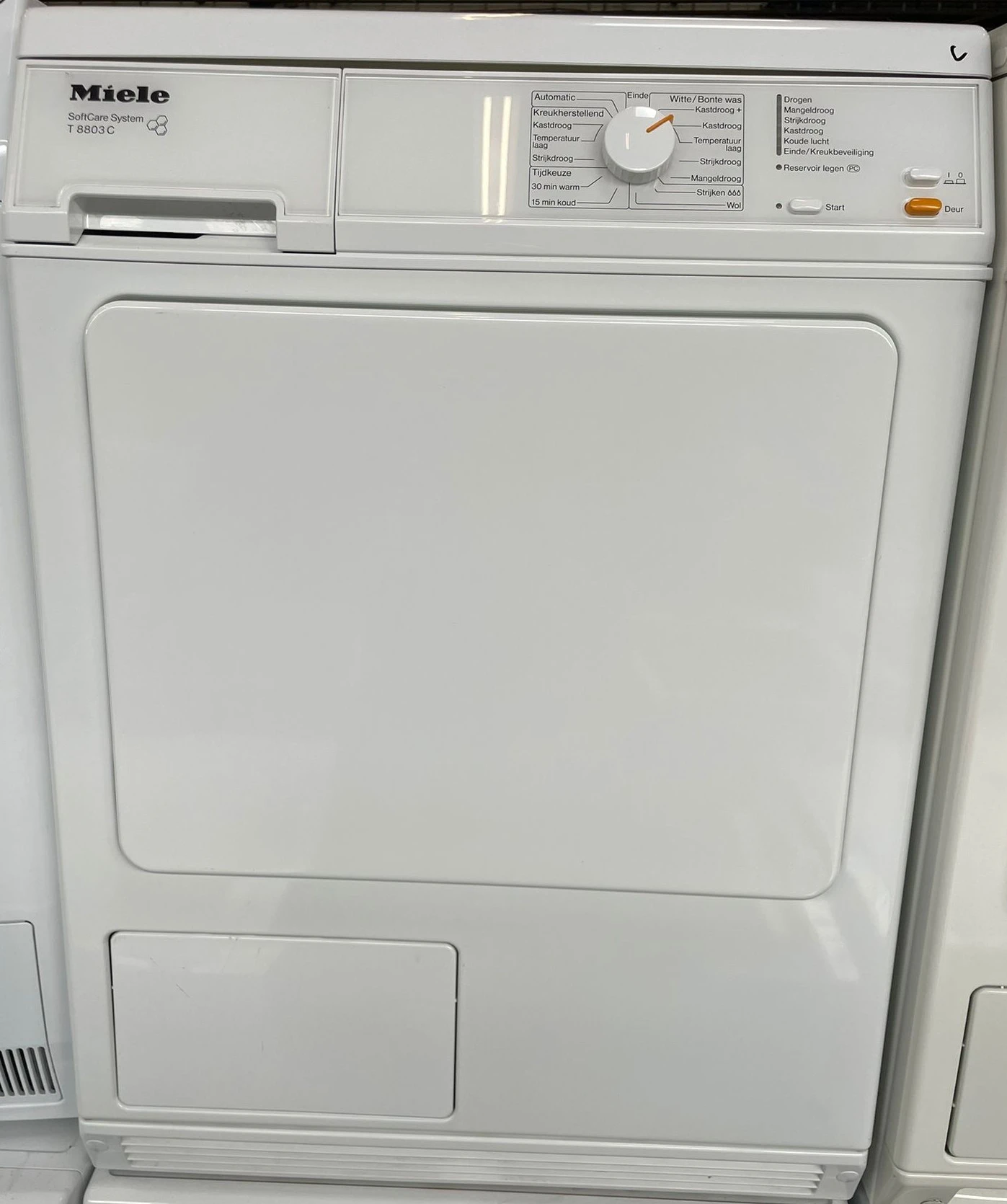 Afbeelding van WhatsApp op 2025-10-16 om 13.43.27_4c2d2960 Miele T8803C condensdroger 7kg - Afbeelding 2