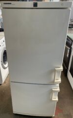 Liebherr wit koel vries combi 143cm hoog.
